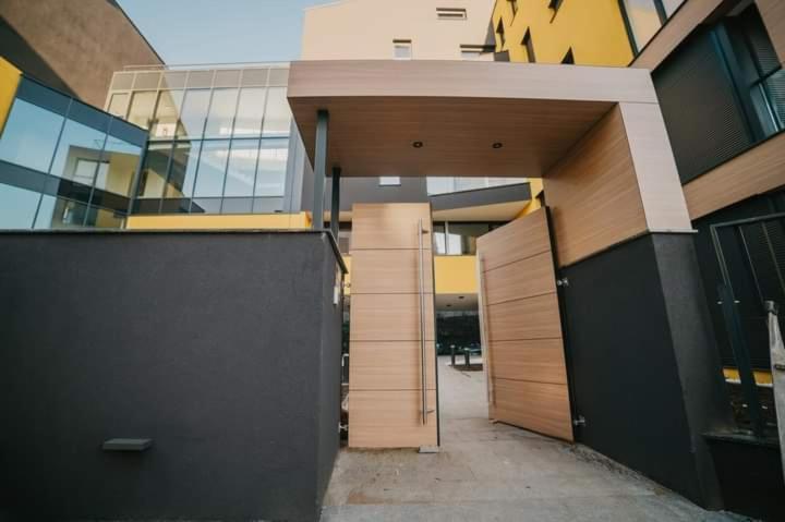 As Panonica Apartment *